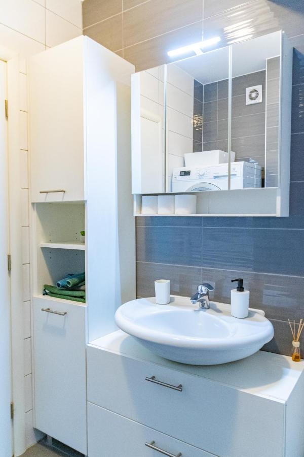 Appartement Flexible Selfcheckins 23 - Zagreb - Garage - Electric Vehicle Ccharger - Loggia - New - Luxury Extérieur photo